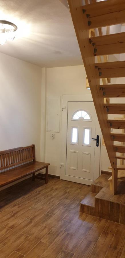 Apartman Konirna هاراشوف المظهر الخارجي الصورة