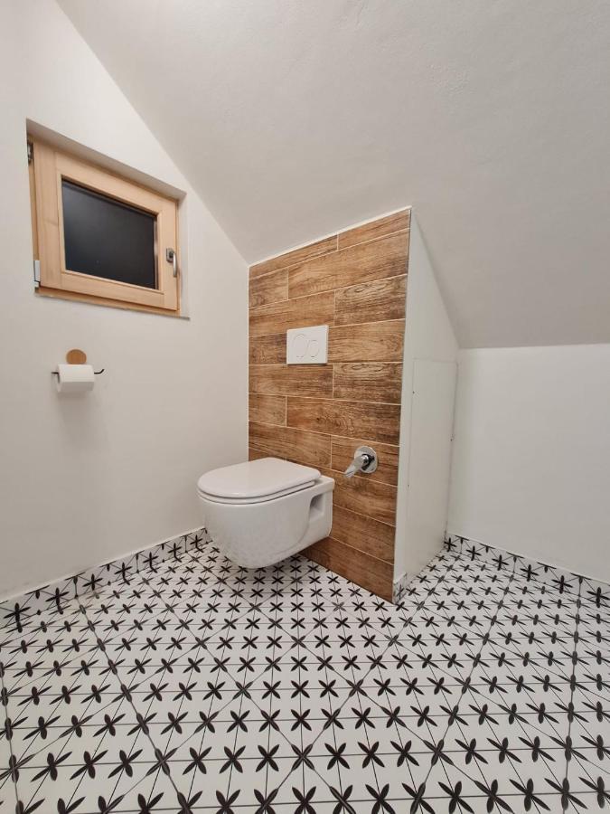 Apartman Konirna هاراشوف المظهر الخارجي الصورة